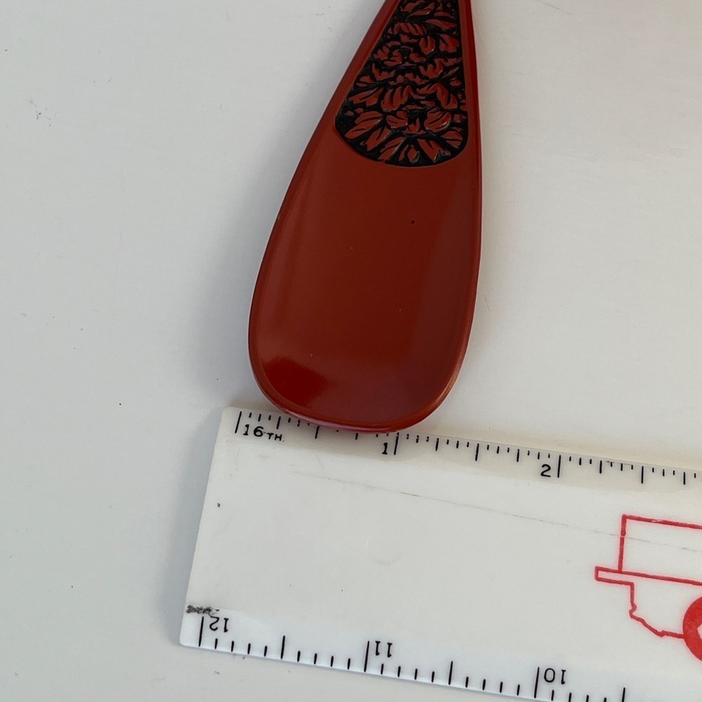 Vintage Chinese Cinnabar Lacquer Tea Caddy Jar with Spoon Red Carved Lid - Picture 14 of 15